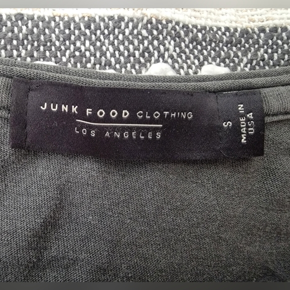 NWOT Blondie Crop Tank Junk Food Size S - Picture 5 of 5